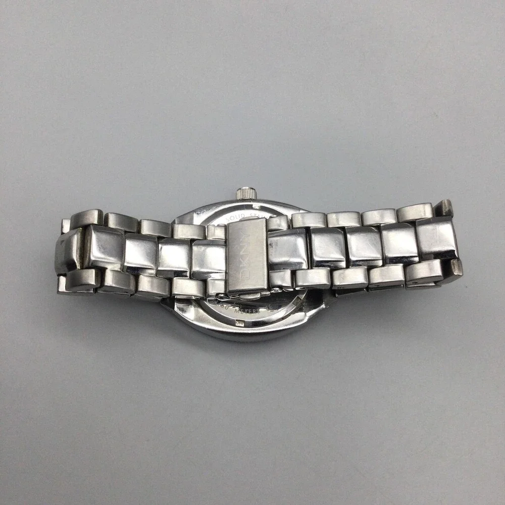 DKNY NY-4333 Womens Watch 37mm White Dial Crystal Bezel New Battery 7